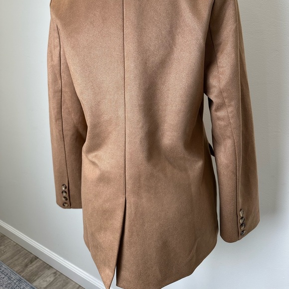 NWT DOE & RAE Tanner Taupe 2 Button Blazer - Picture 5 of 9